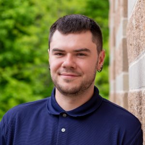 Headshot of Carson Grant